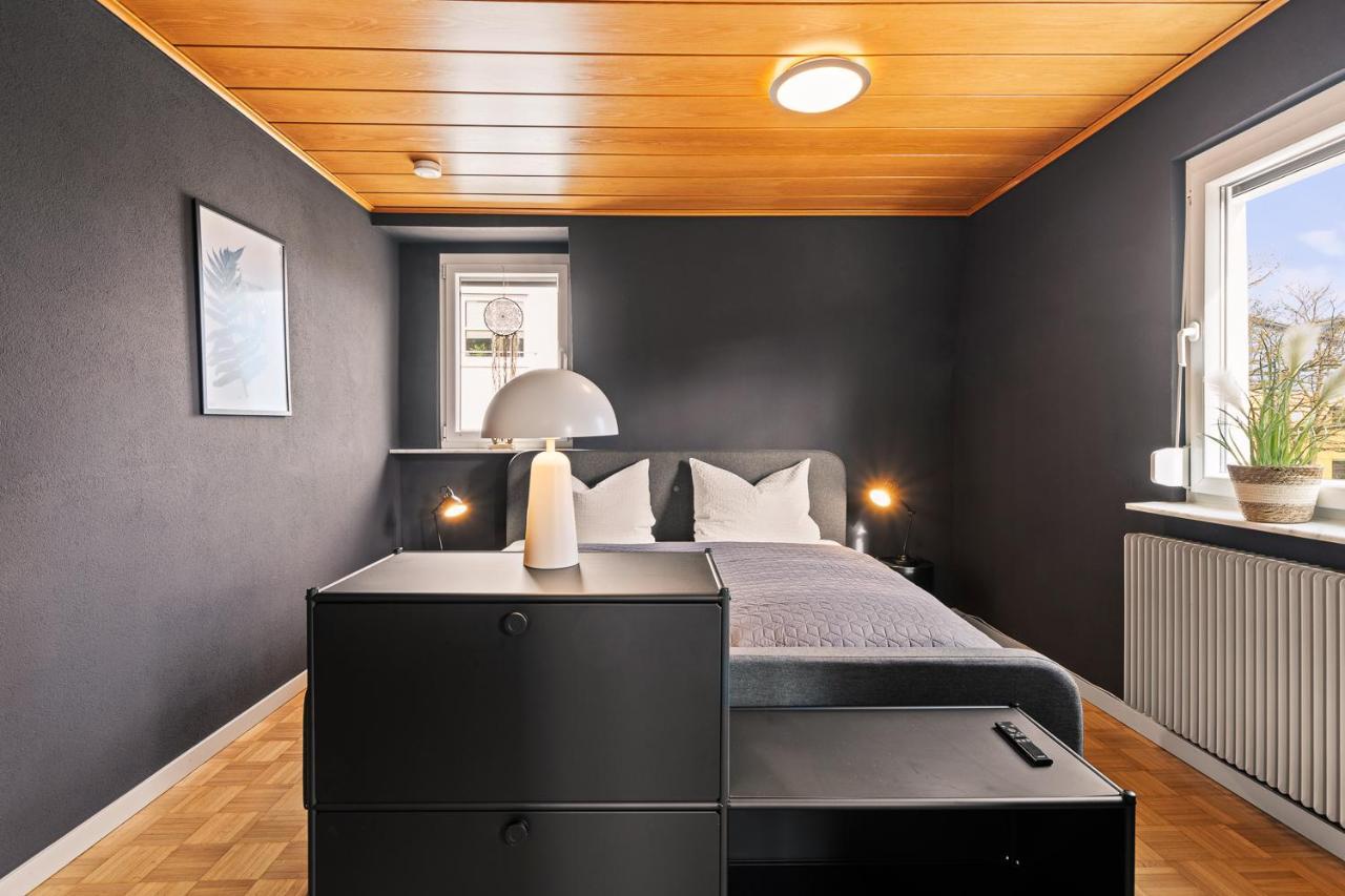 Apartment Fuer Bis Zu 6 Personen Mit Terrasse Und Klima ฟรีดริชส์ฮาเฟน ภายนอก รูปภาพ